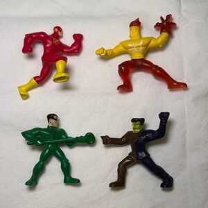 McDonald’s Brave & the Bold DC COMICS Action Figures 2011 Set of 4
